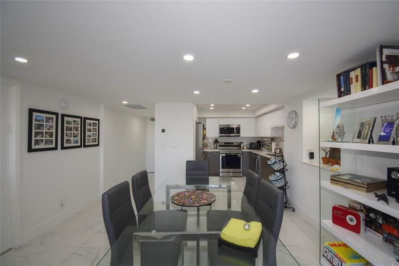 20301 W Country Club Drive, Unit 930, Aventura, FL 33180 Photo