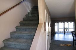 928 Villa Dr. photo 4