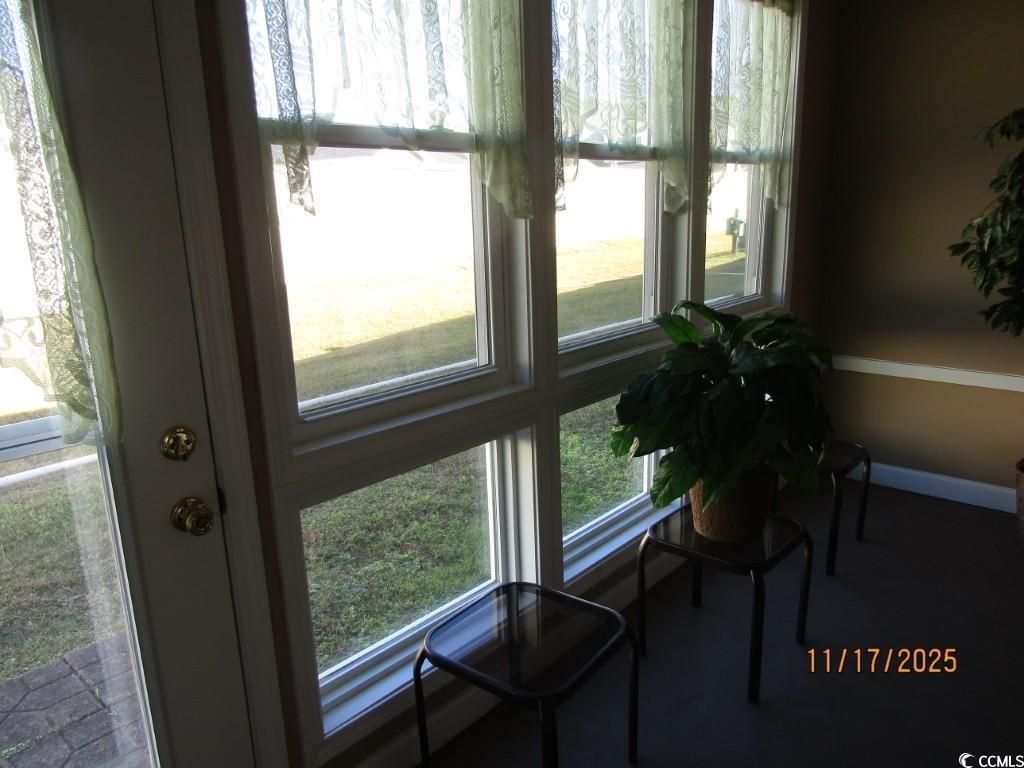 928 Villa Dr. Photo 27