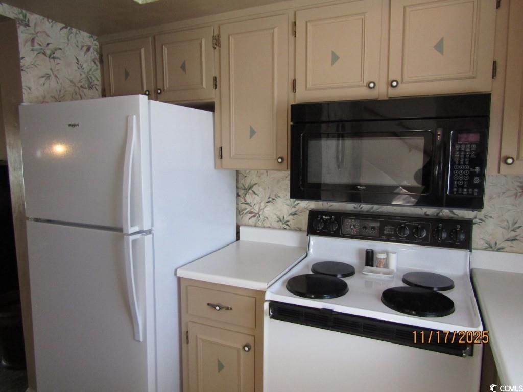 928 Villa Dr. Photo 5