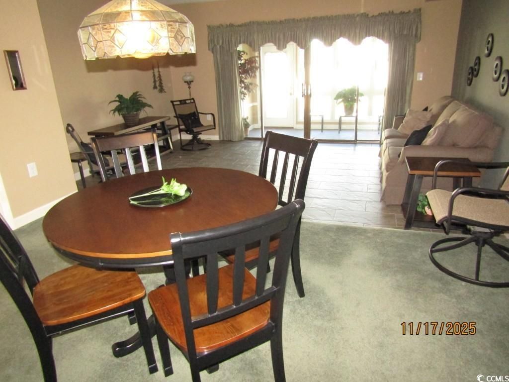 928 Villa Dr. Photo 6