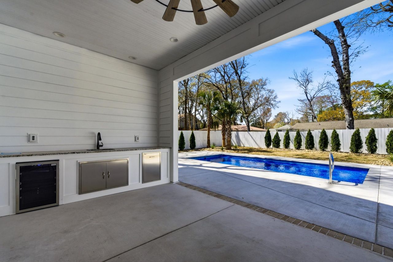 1012 S Hollywood Dr. Photo 40