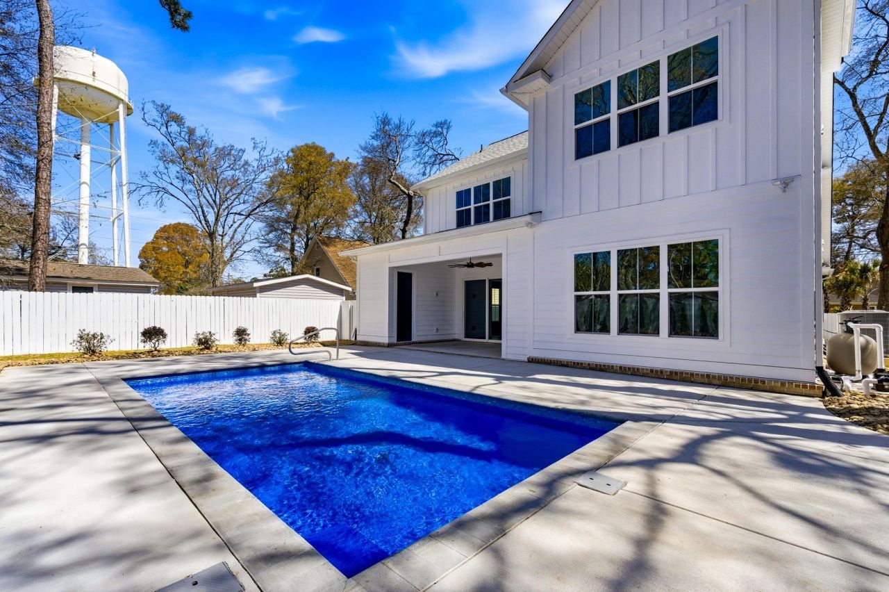 1012 S Hollywood Dr. Photo 43