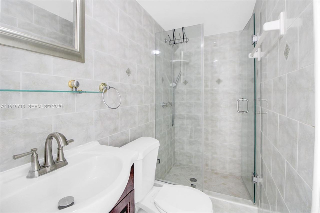 19721 SW 122nd Pl, Unit 19721, Miami, FL 33177 Photo