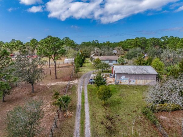 8279 SUNSHINE GROVE RD, BROOKSVILLE, FL 34613