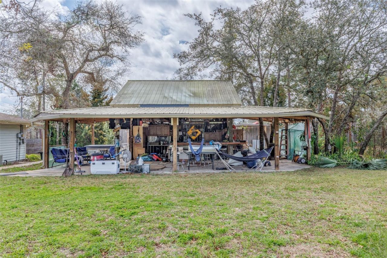 8279 Sunshine Grove Rd, Brooksville, FL 34613 Photo