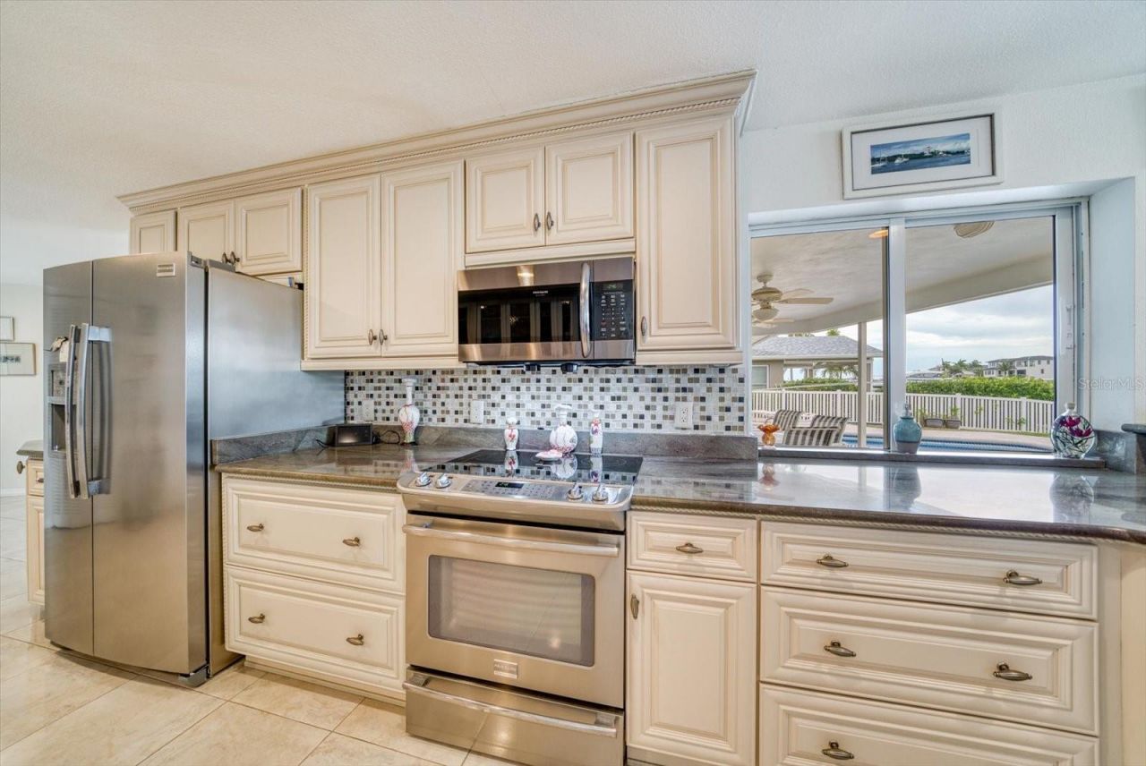 206 Poinciana Lane, Largo, FL 33770 Photo