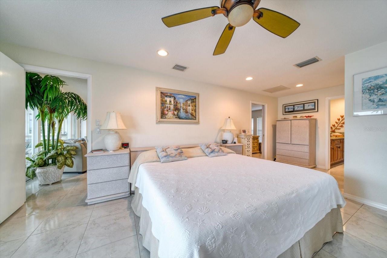 206 Poinciana Lane, Largo, FL 33770 Photo