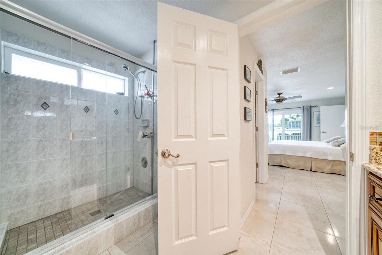 206 Poinciana Lane, Largo, FL 33770 Photo