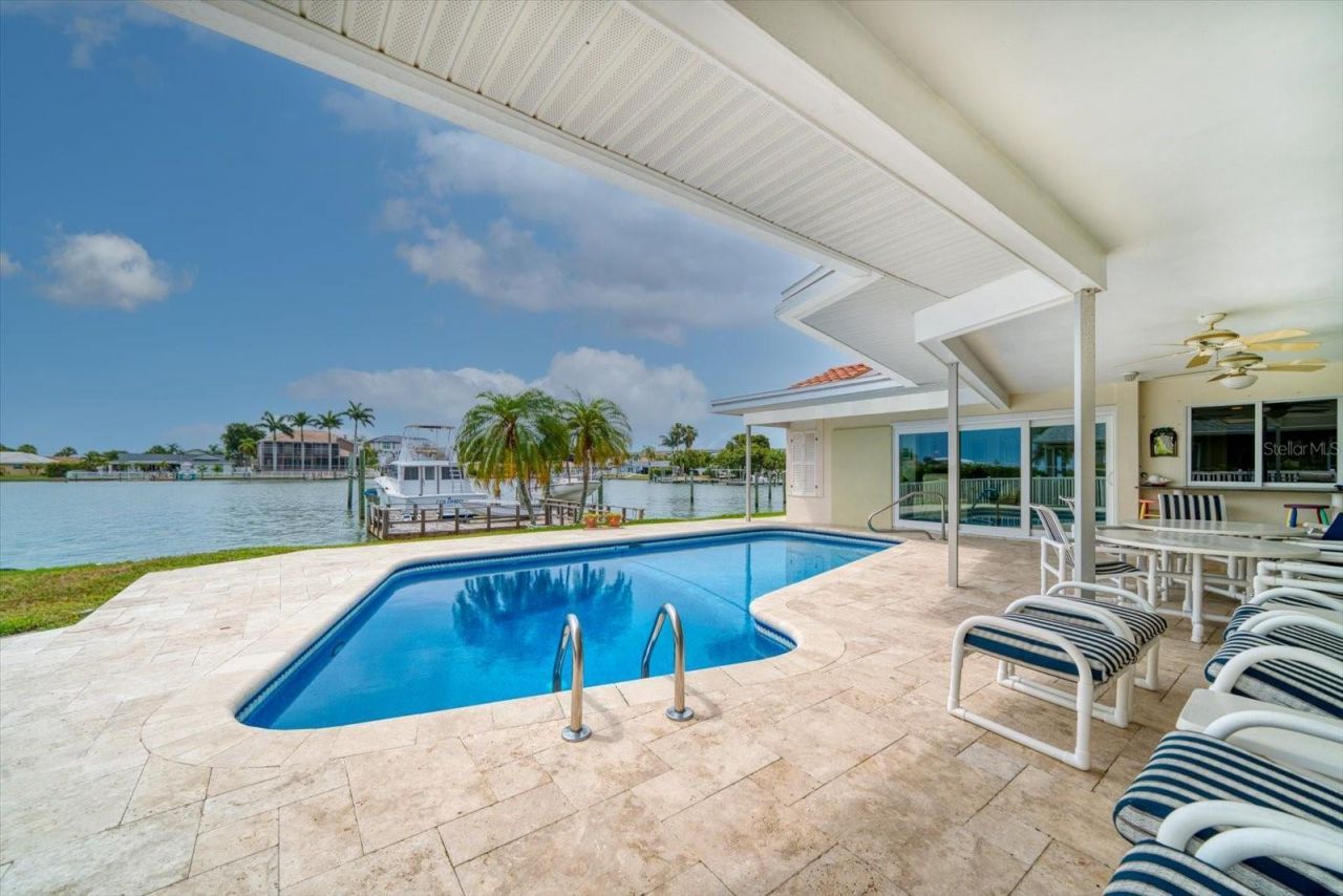 206 Poinciana Lane, Largo, FL 33770 Photo