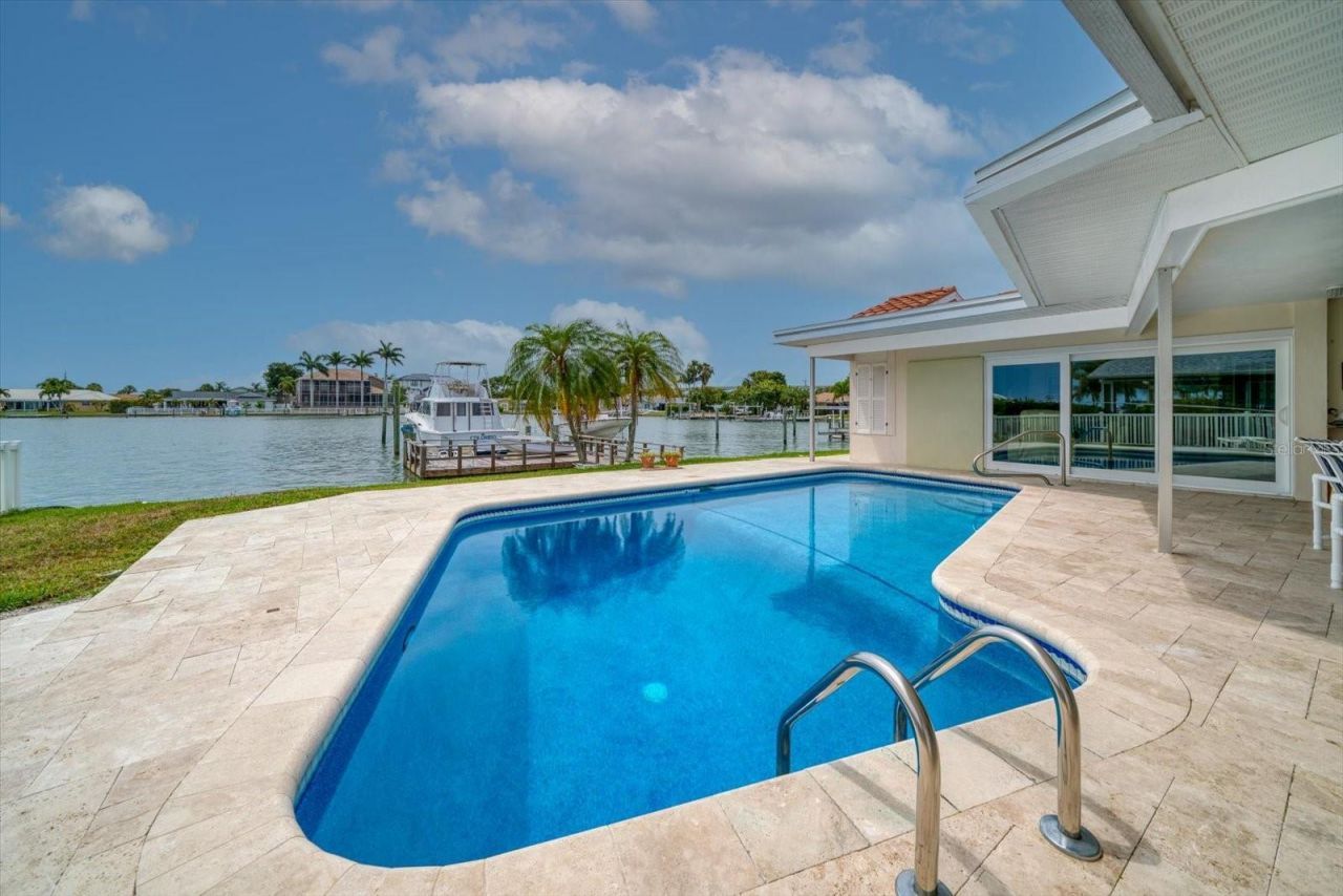 206 Poinciana Lane, Largo, FL 33770 Photo