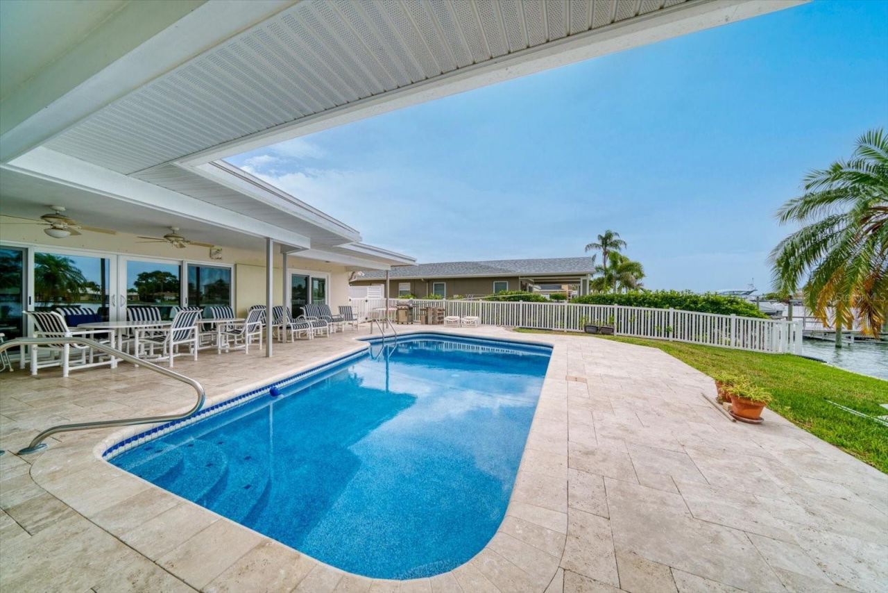 206 Poinciana Lane, Largo, FL 33770 Photo