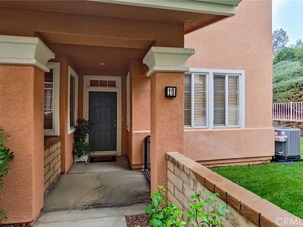27903 Baneberry, Unit 10, Valencia, CA 91354
