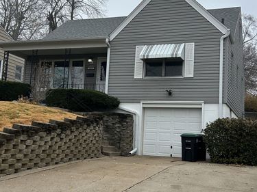 3829 N 65th Avenue, Omaha, NE 68104