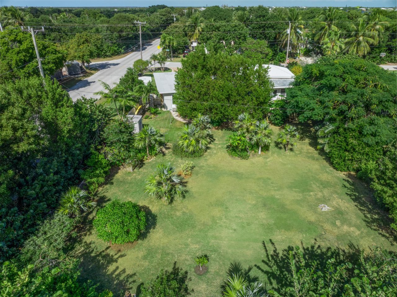 30416 Coconut Highway, Big Pine Key, FL 33043 Photo
