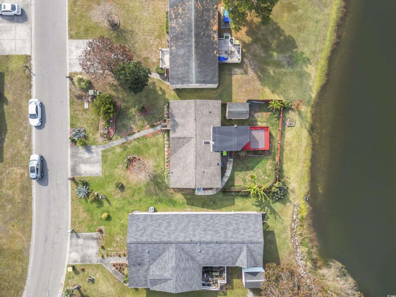 206 Weyburn St. Photo 32