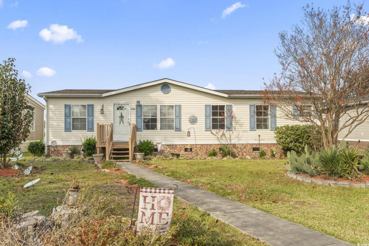 206 Weyburn St. Photo 35