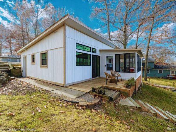 11523 Timberlane Trail, Hartland Twp, MI 48353