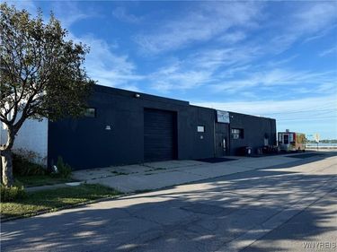 2829 Niagara Street, Buffalo, NY 14207