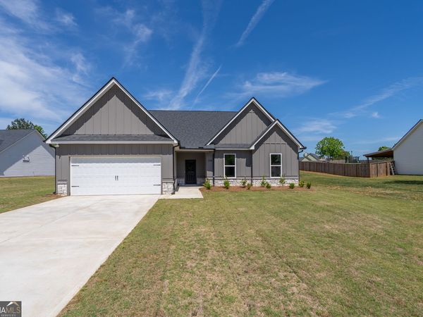 205 Squirrel Run, Good Hope, GA 30641
