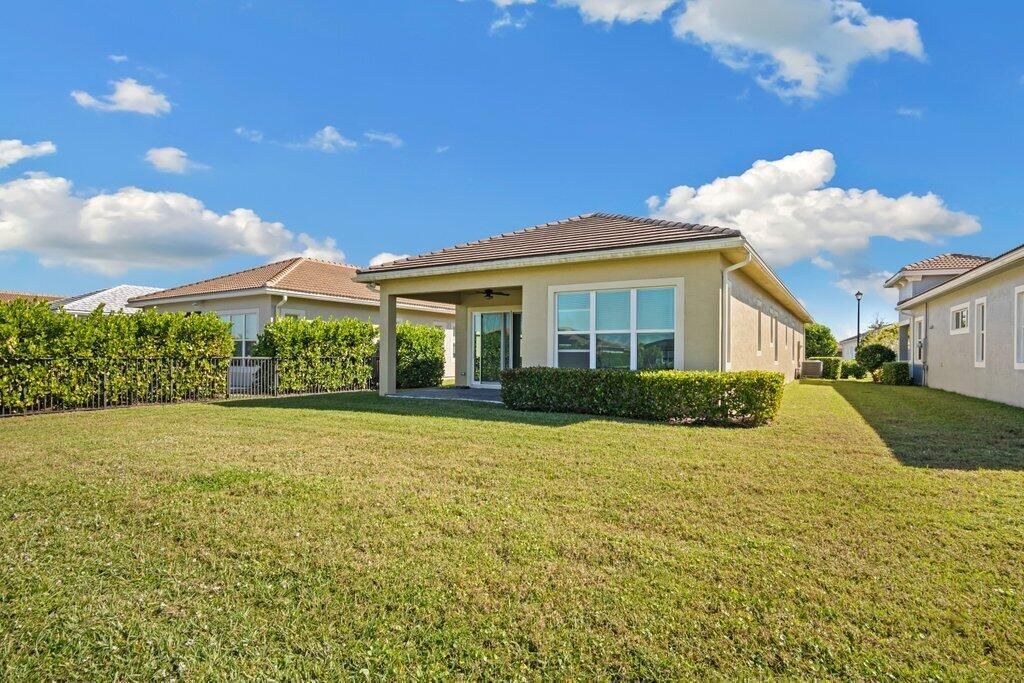 9214 SW Michele Way, Port Saint Lucie, FL 34987 Photo