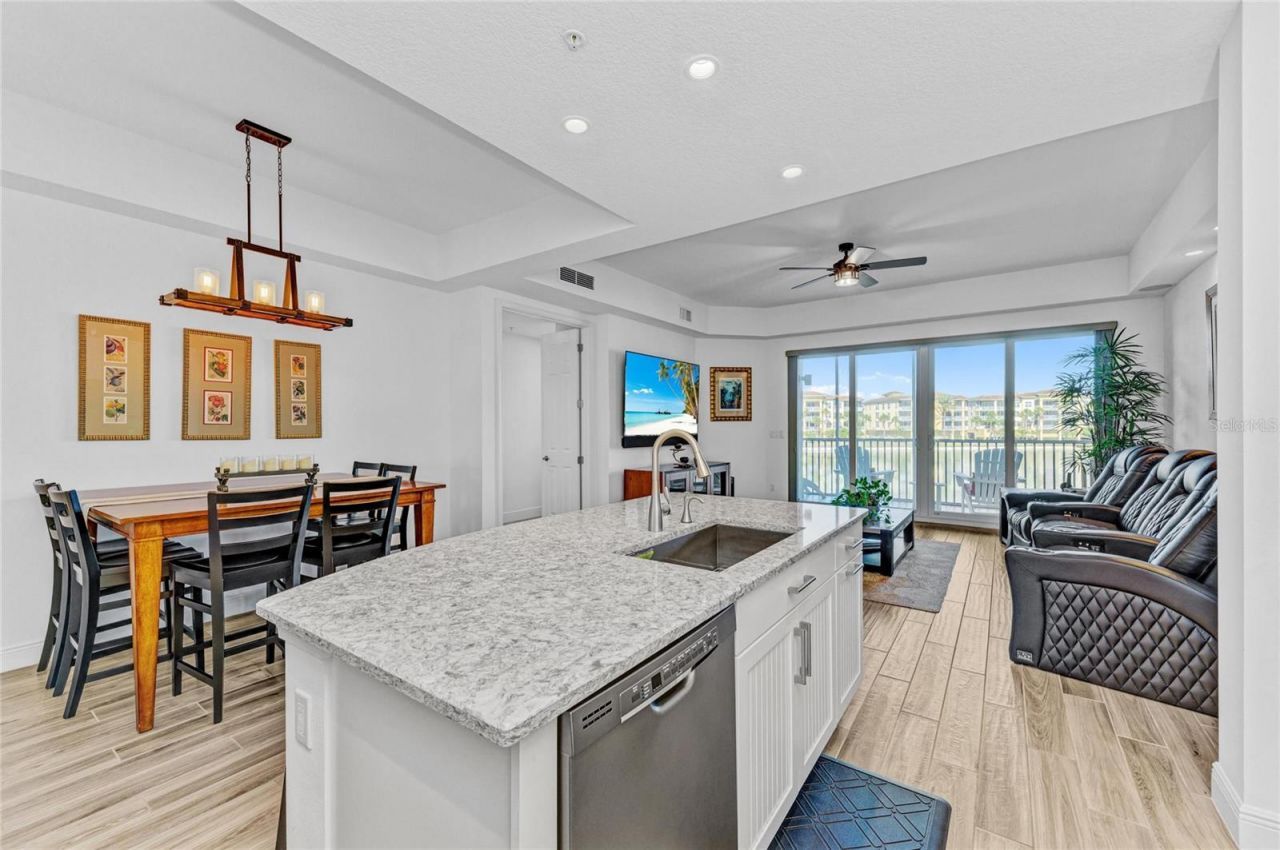 10530 Boardwalk Loop, Unit 202, Bradenton, FL 34202 Photo