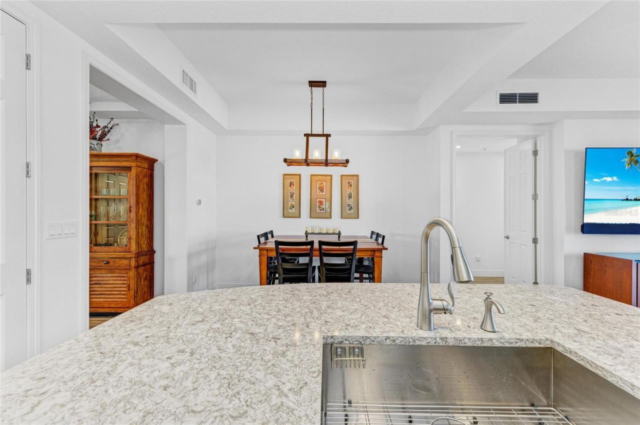 10530 Boardwalk Loop, Unit 202, Bradenton, FL 34202 Photo