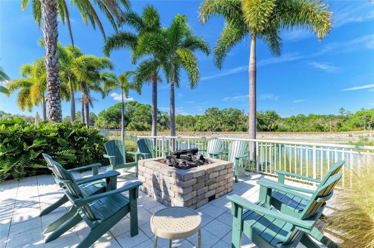 10530 Boardwalk Loop, Unit 202, Bradenton, FL 34202 Photo