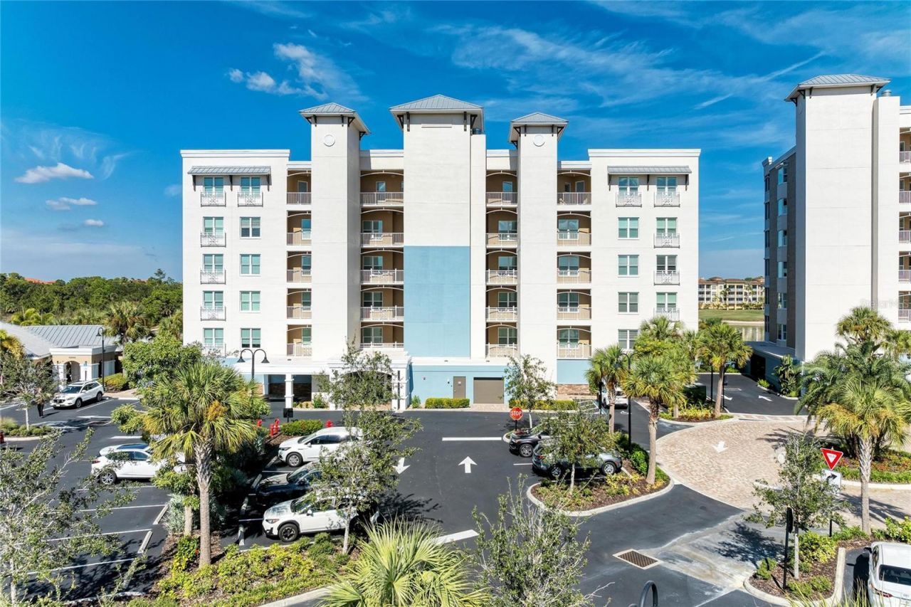 10530 Boardwalk Loop, Unit 202, Bradenton, FL 34202 Photo