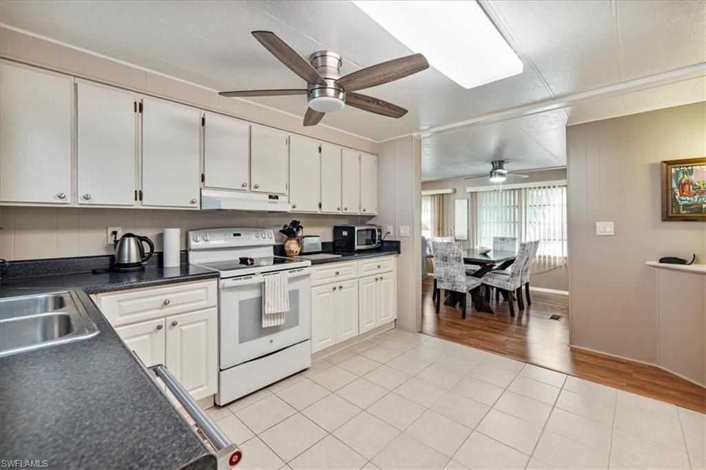 3169 Saturn Cir, North Fort Myers, FL 33903 Photo