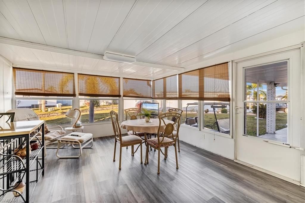 3169 Saturn Cir, North Fort Myers, FL 33903 Photo