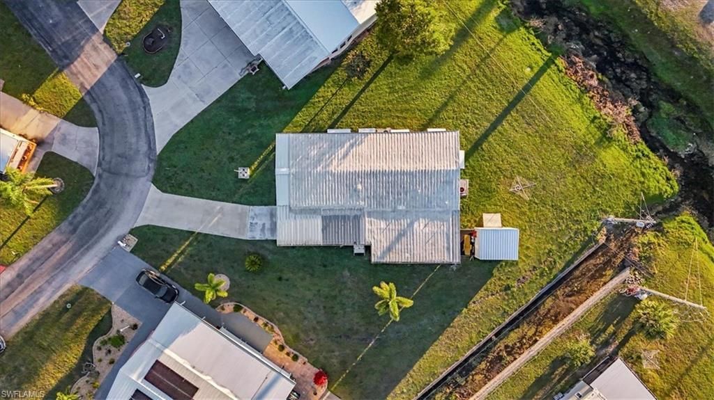 3169 Saturn Cir, North Fort Myers, FL 33903 Photo