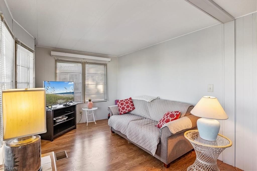 3169 Saturn Cir, North Fort Myers, FL 33903 Photo