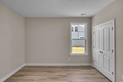 704 St. Vincent Loop photo 4