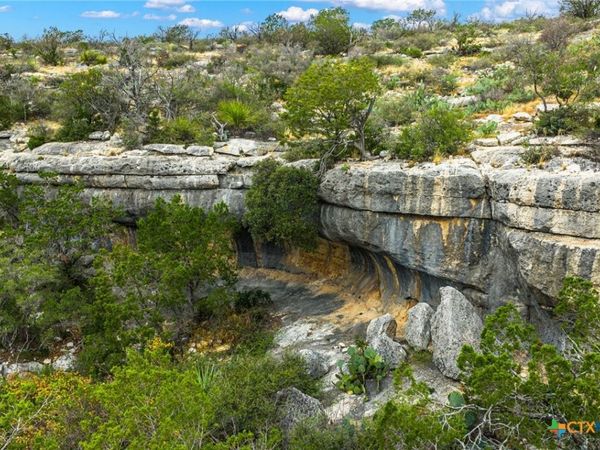 13812 High Lonesome, Del Rio, TX 78840