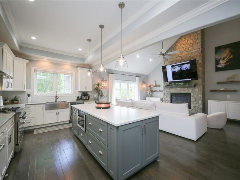 4233 Queens Gate, Avon, OH 44011 Photo 11