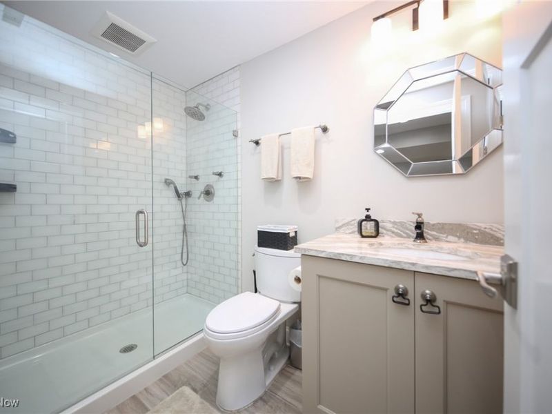 4233 Queens Gate, Avon, OH 44011 Photo 22