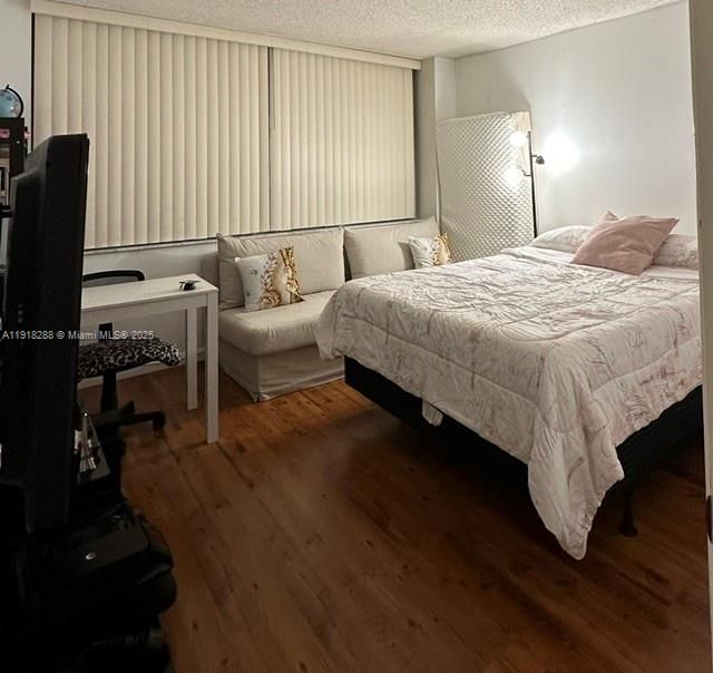 1400 Saint Charles Pl, Unit 612, Pembroke Pines, FL 33026 Photo