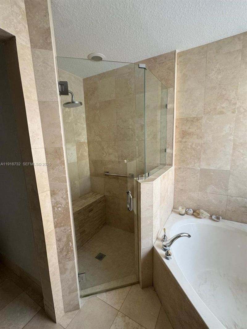 10772 NW 71st St, Doral, FL 33178 Photo