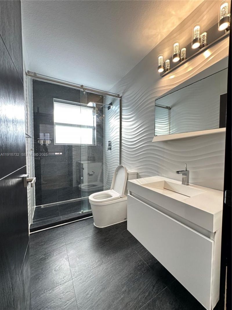 10772 NW 71st St, Doral, FL 33178 Photo