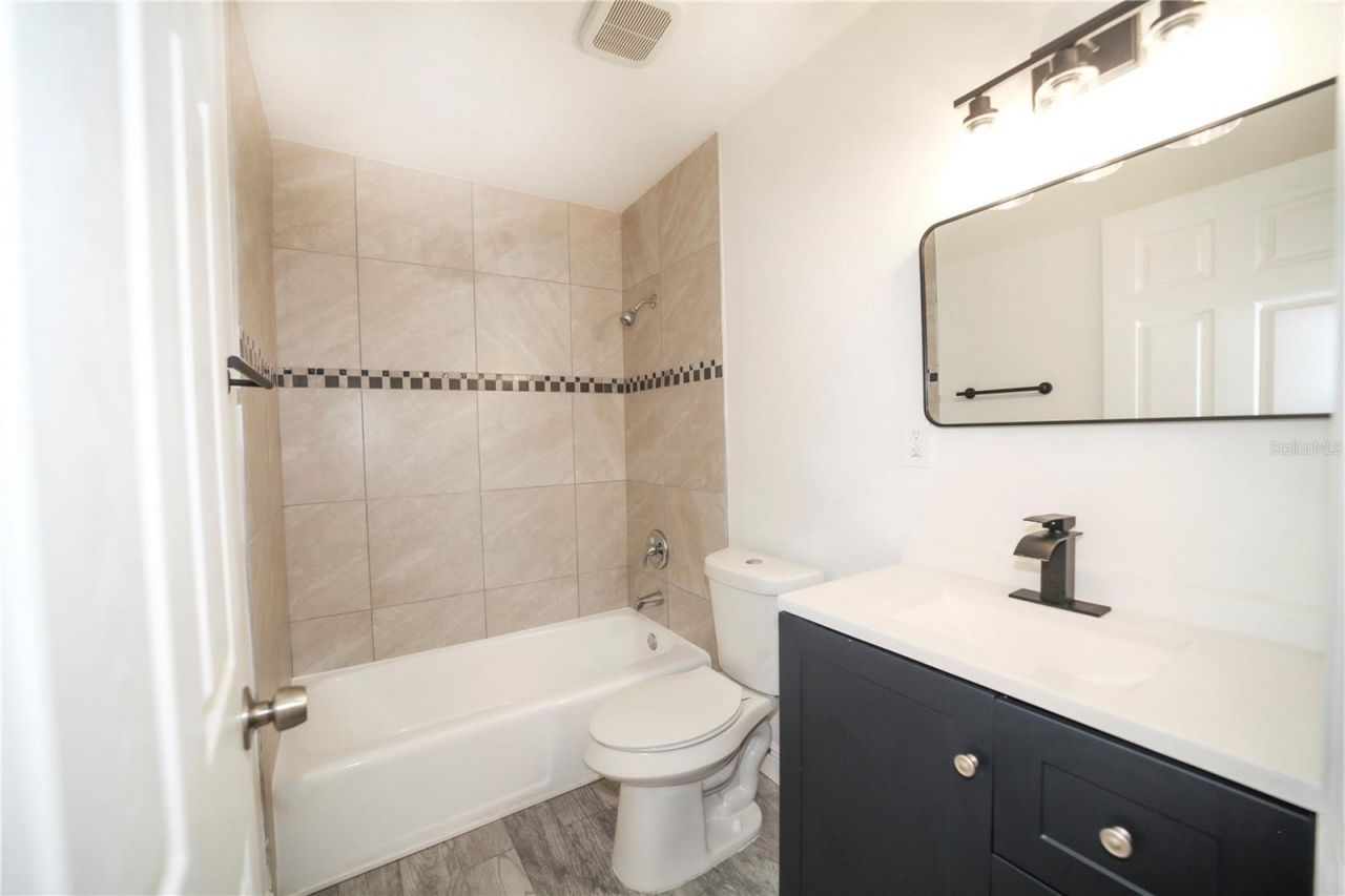 331 Amherst Avenue, Unit 56, Sarasota, FL 34232 Photo