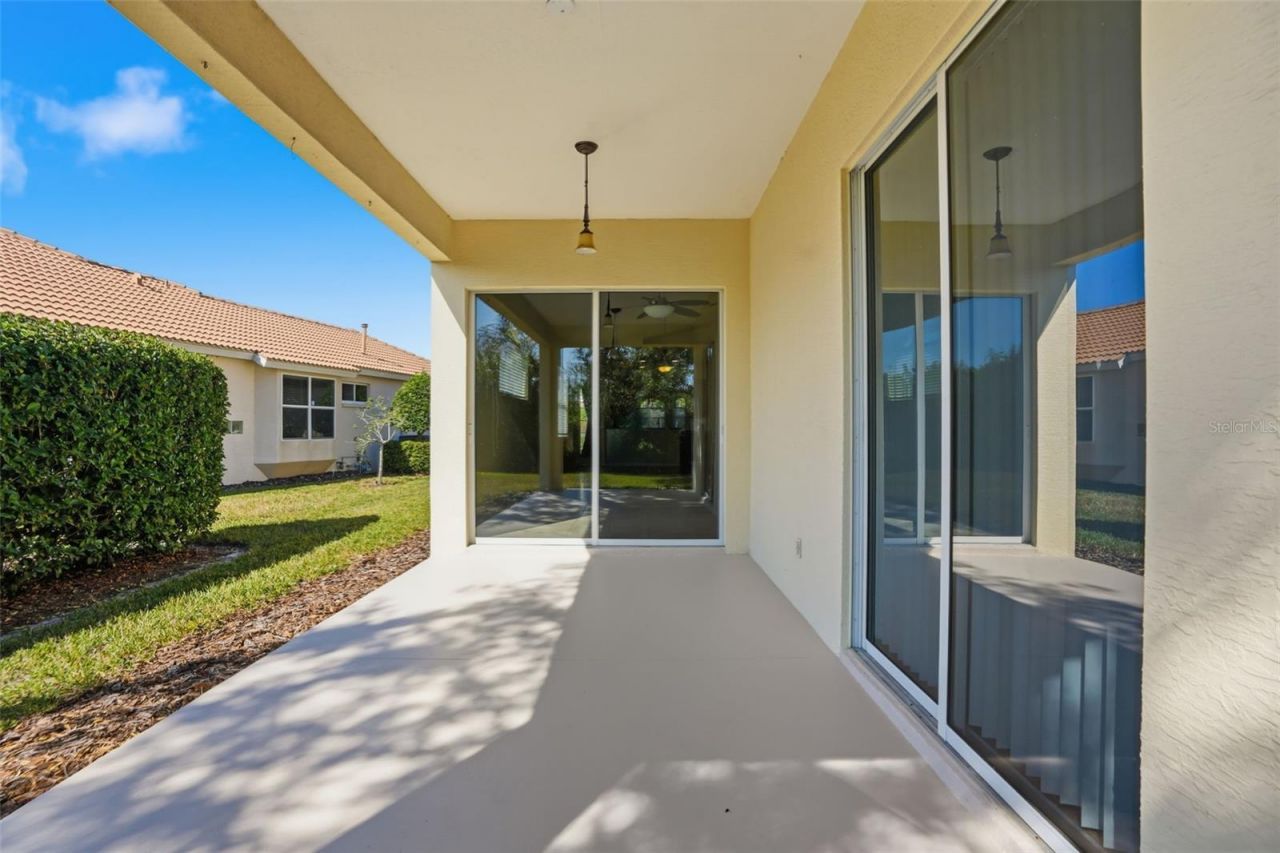 6431 Wingspan Way, Bradenton, FL 34203 Photo