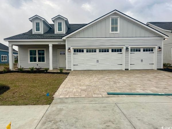 1505 Crooked Hook Rd., North Myrtle Beach, SC 29582