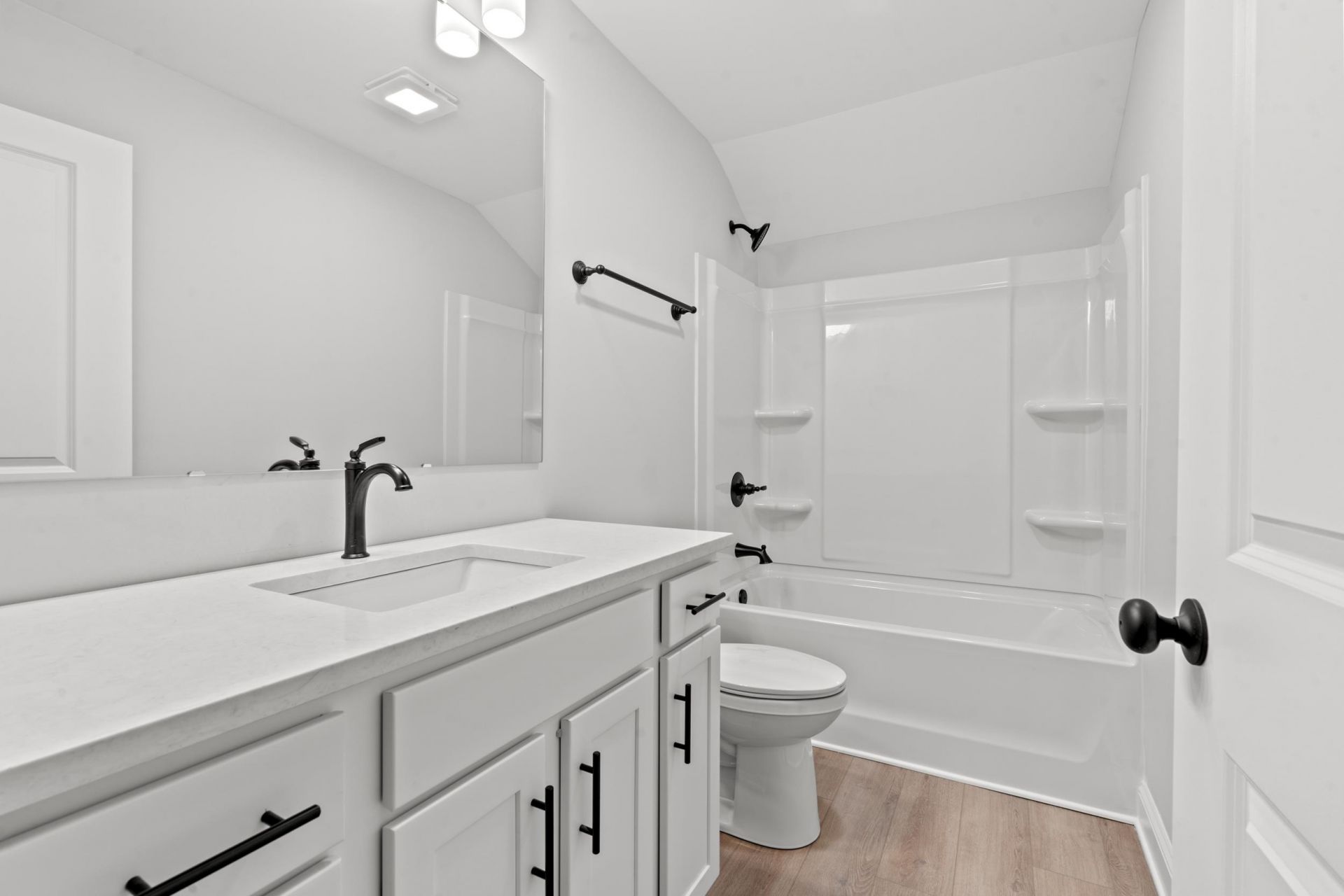 1505 Crooked Hook Rd. Photo 15