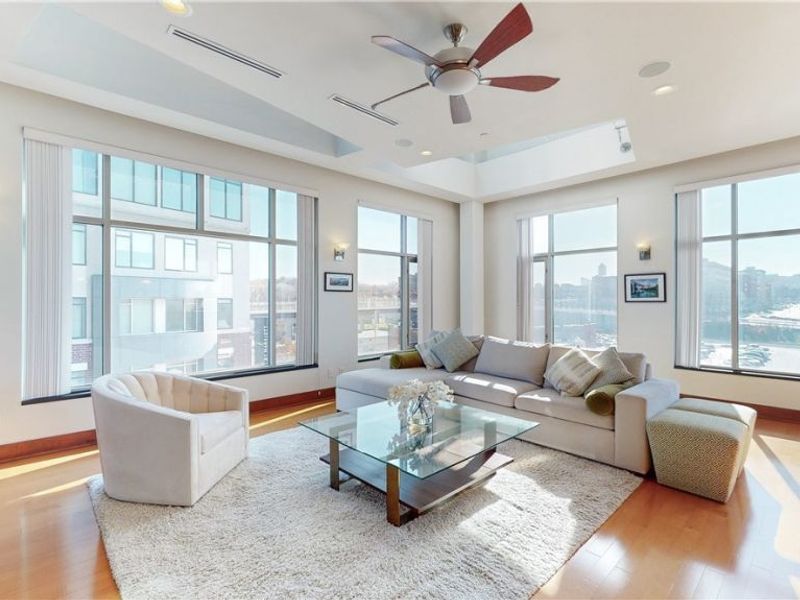 21 Furnace Street, Unit 805, Akron, OH 44308 Photo 4