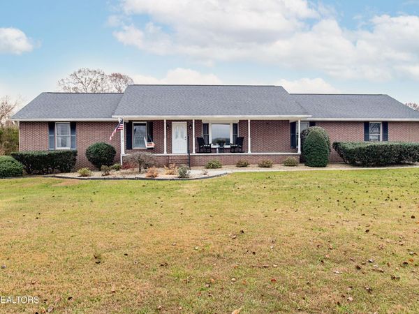 5518 W Beaver Creek Drive, Powell, TN 37849