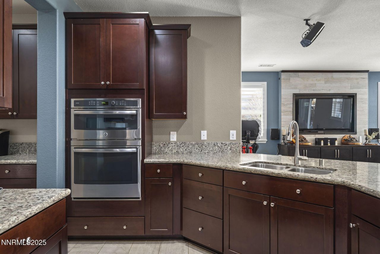 2810 Tobiano Drive, Reno, NV 89521 Photo