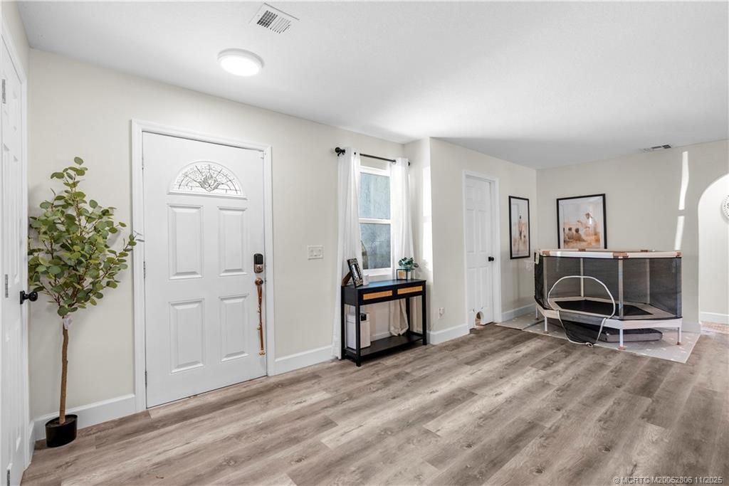 2932 SE Buccaneer Circle, Port Saint Lucie, FL 34952 Photo