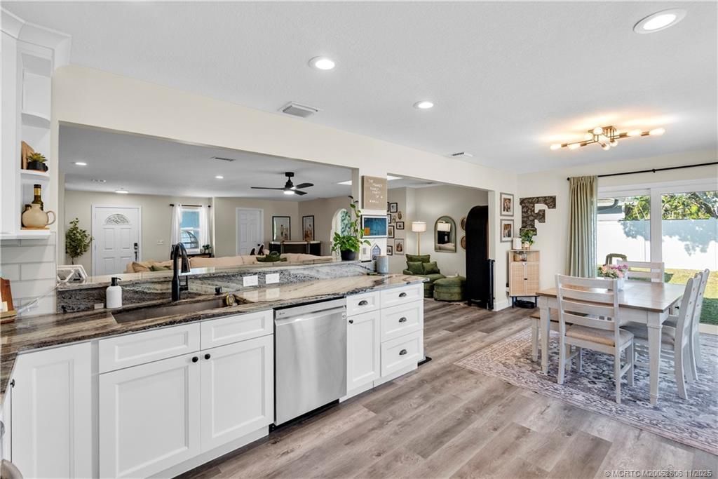 2932 SE Buccaneer Circle, Port Saint Lucie, FL 34952 Photo