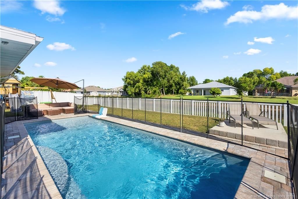 2932 SE Buccaneer Circle, Port Saint Lucie, FL 34952 Photo